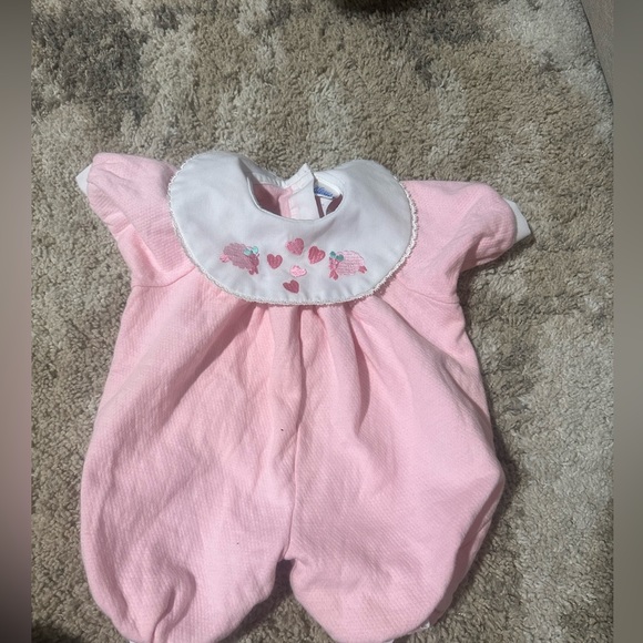 Vintage new born pink sheep onesie - Picture 2 of 6